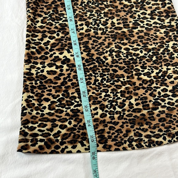 Heart & Hips M Animal Print Tank - Picture 12 of 12